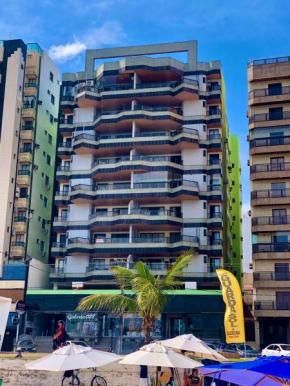 BEIRA MAR 3 suítes, lavabo, 2 Vagas Garagem, varandão, Smart TV- MELHOR LOCALIZAÇÃO - WIFI Vivo Fibra